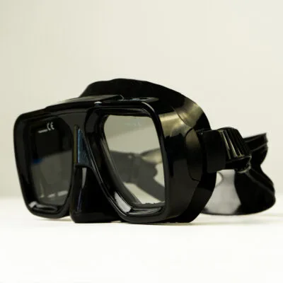 Mask Jupiter Black Black white background (2)
